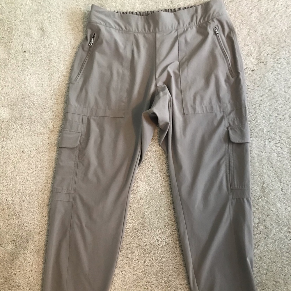 Athleta Chelsea Cargo Pants